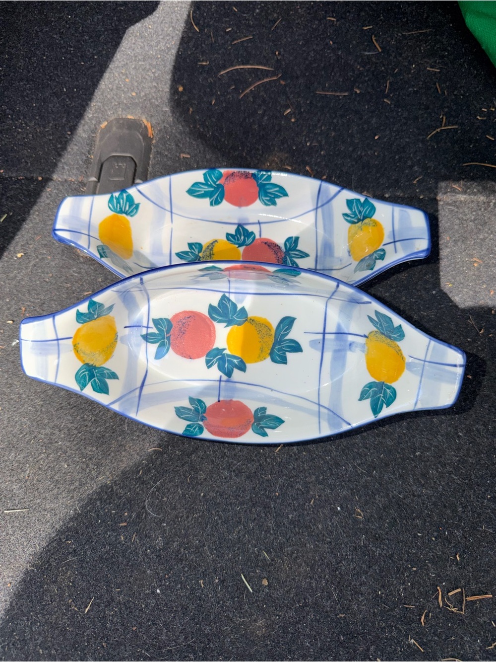 Hand-Painted Ceramic Fruit Serving Tray - Yellow & Red